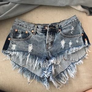 One teaspoon shorts